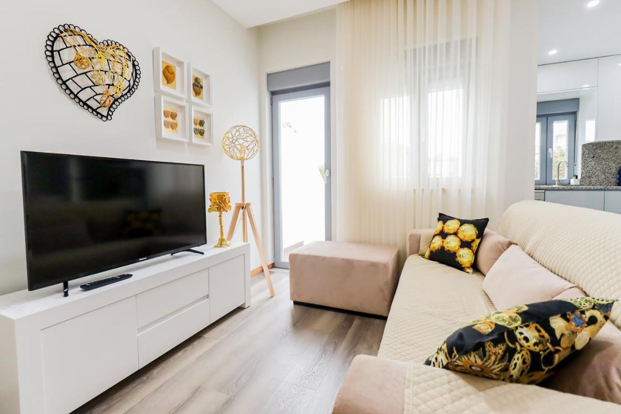 Tiana Apartment - City Centre With Terrace Viana do Castelo Exterior photo